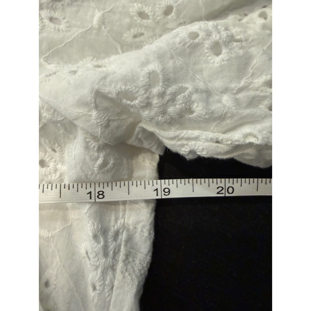 Umgee Eyelet Babydoll Top M White Puff Sleeve Button Front Boho Festival Airy - Picture 6 of 7